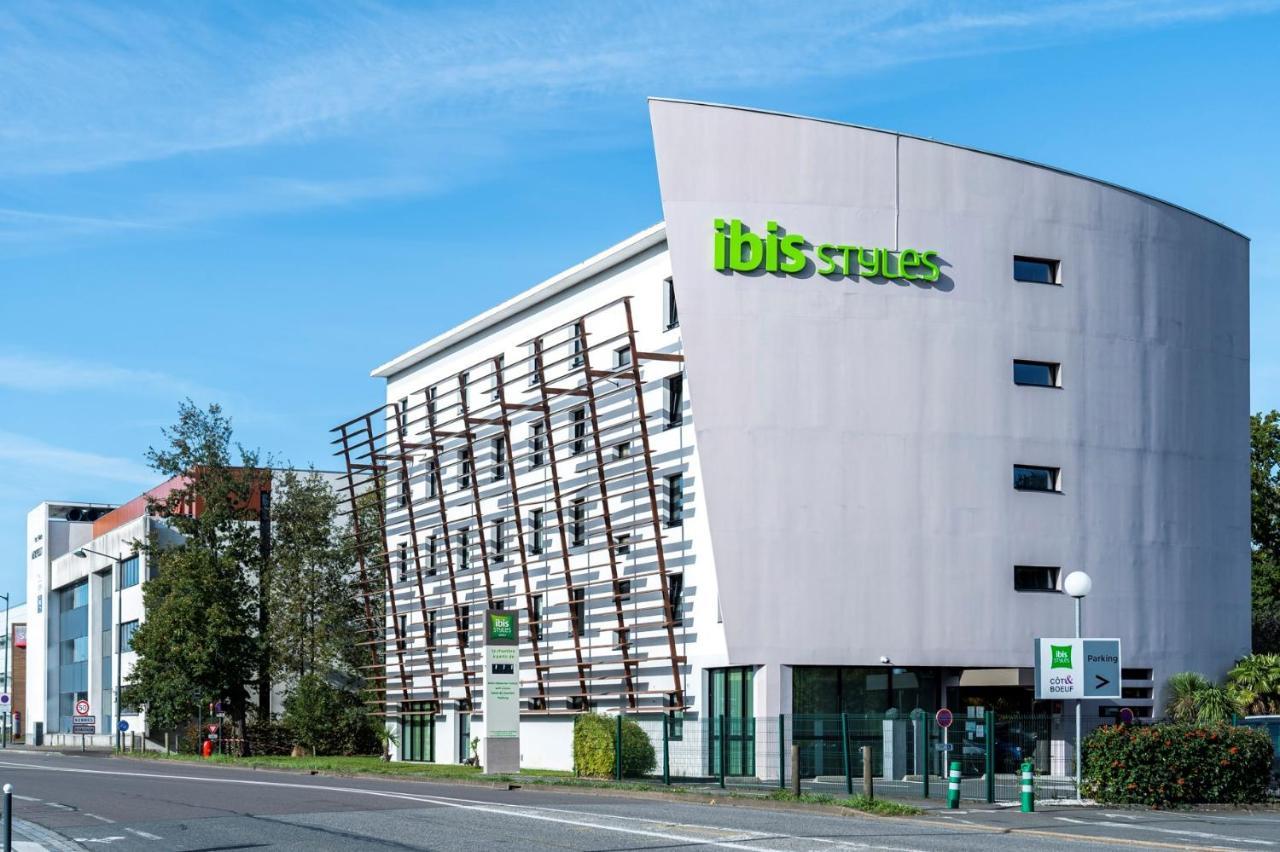 Ibis Styles Rennes Cesson Hotel Buitenkant foto